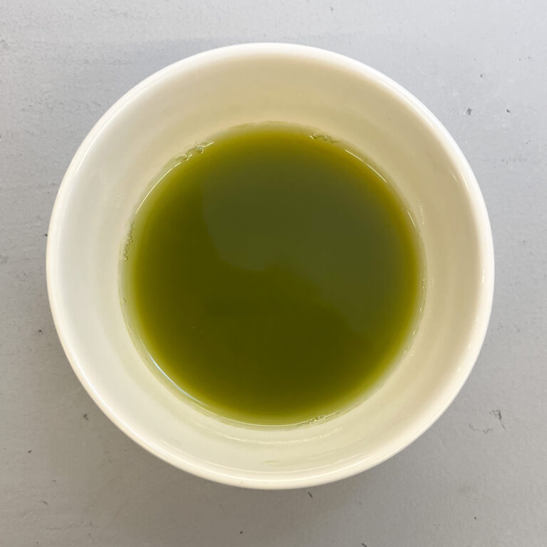Matcha Caffeine Content Guide: Amount vs Coffee & Tea